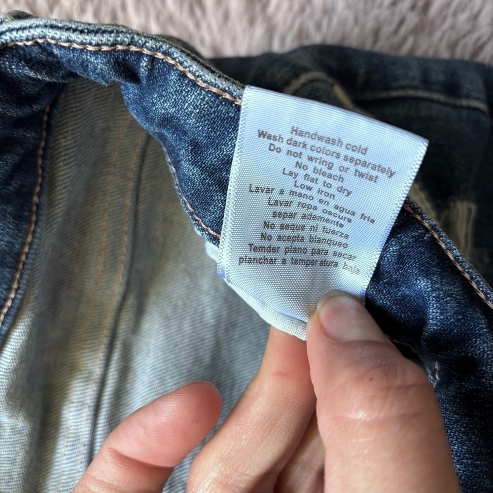 ⭐️⭐️⭐️Women’s Judy Blue Jeans size 11 with rainbow pocket - Picture 10 of 13
